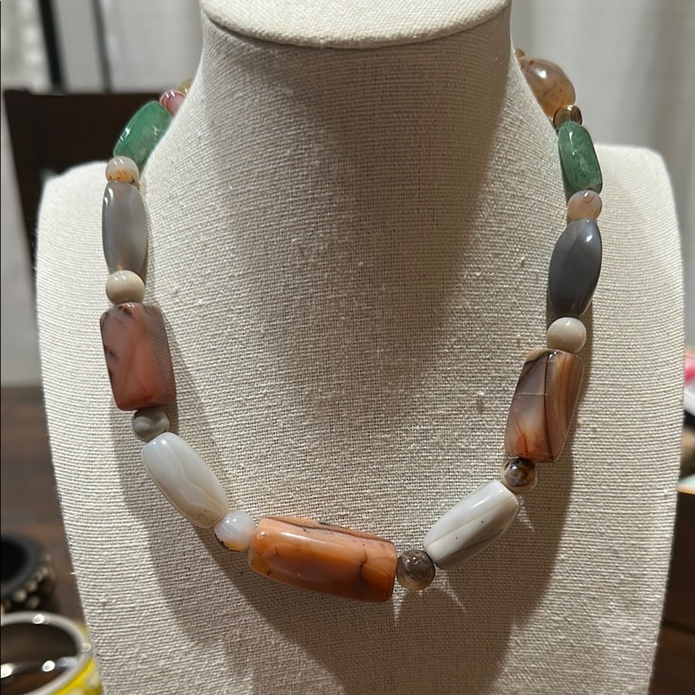 Choker/collar Multi stone Necklace